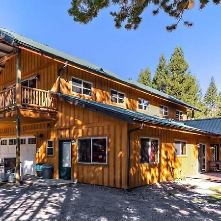 Diamondstone Guest Lodges La Pine Exteriör bild