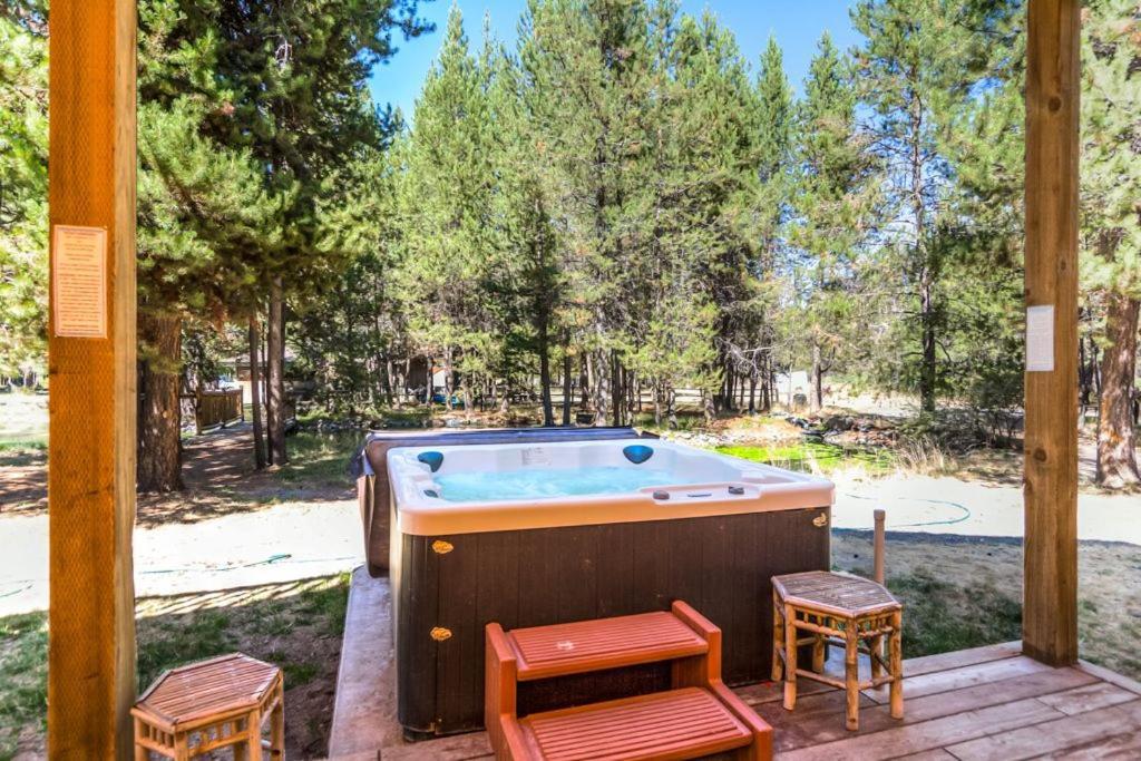 Diamondstone Guest Lodges La Pine Exteriör bild