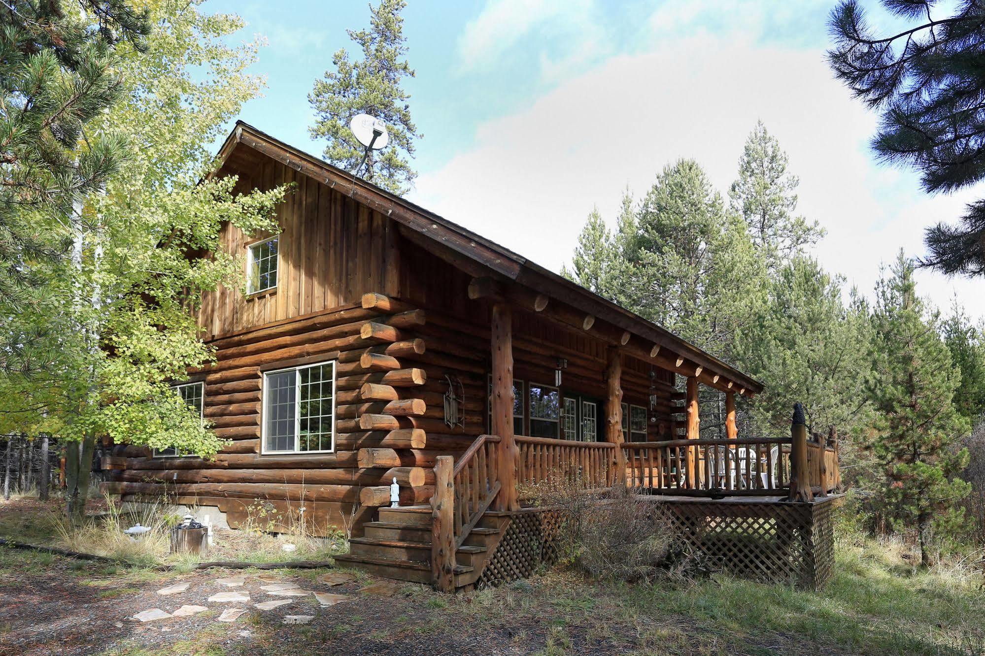 Diamondstone Guest Lodges La Pine Exteriör bild